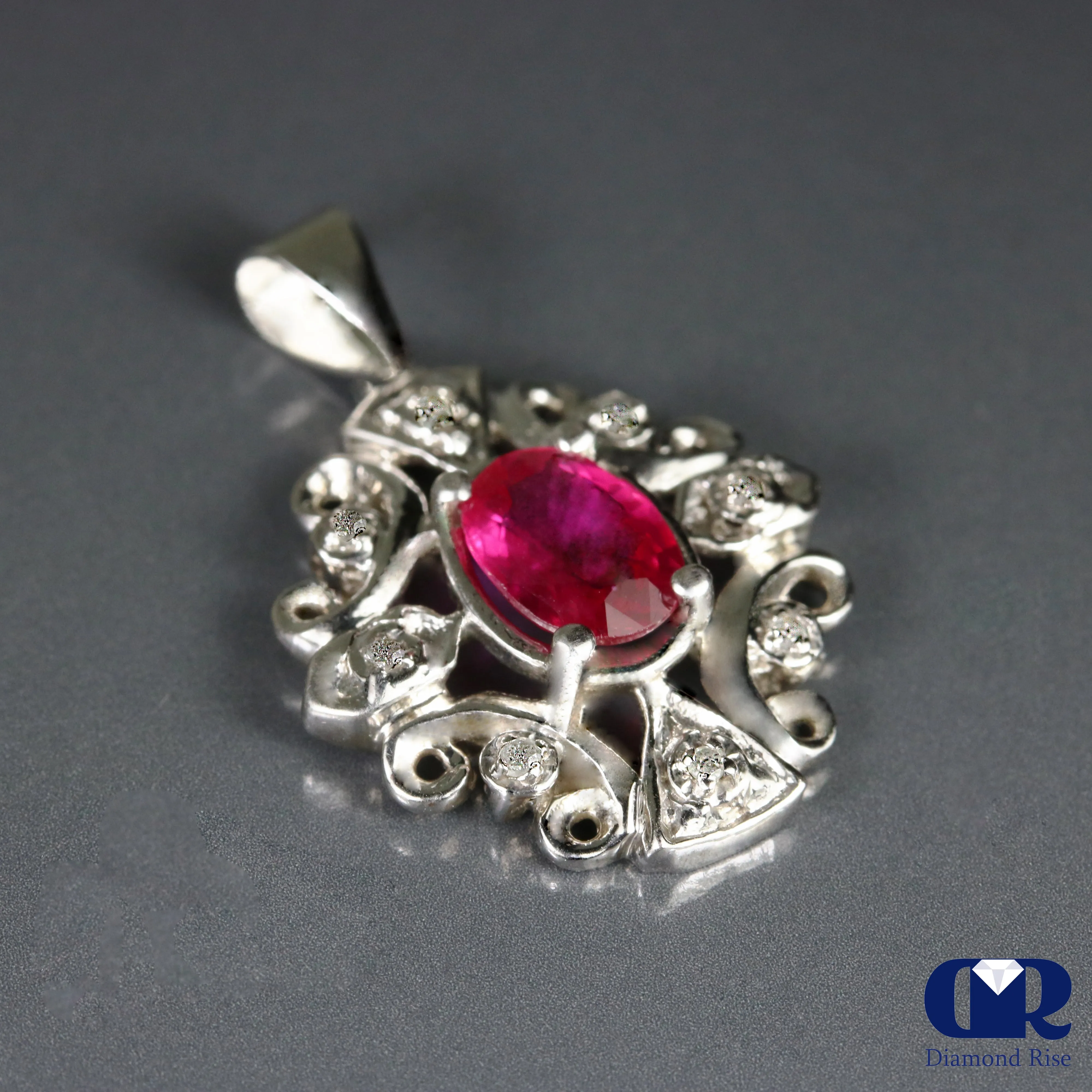 Sure! Here’s a more optimized title for the product: 

14K Gold Ruby and Diamond Pendant Necklace - 1.15 Ct with 16-Inch Chain

This title highlights the key features and includes essential modifiers for better searchability.