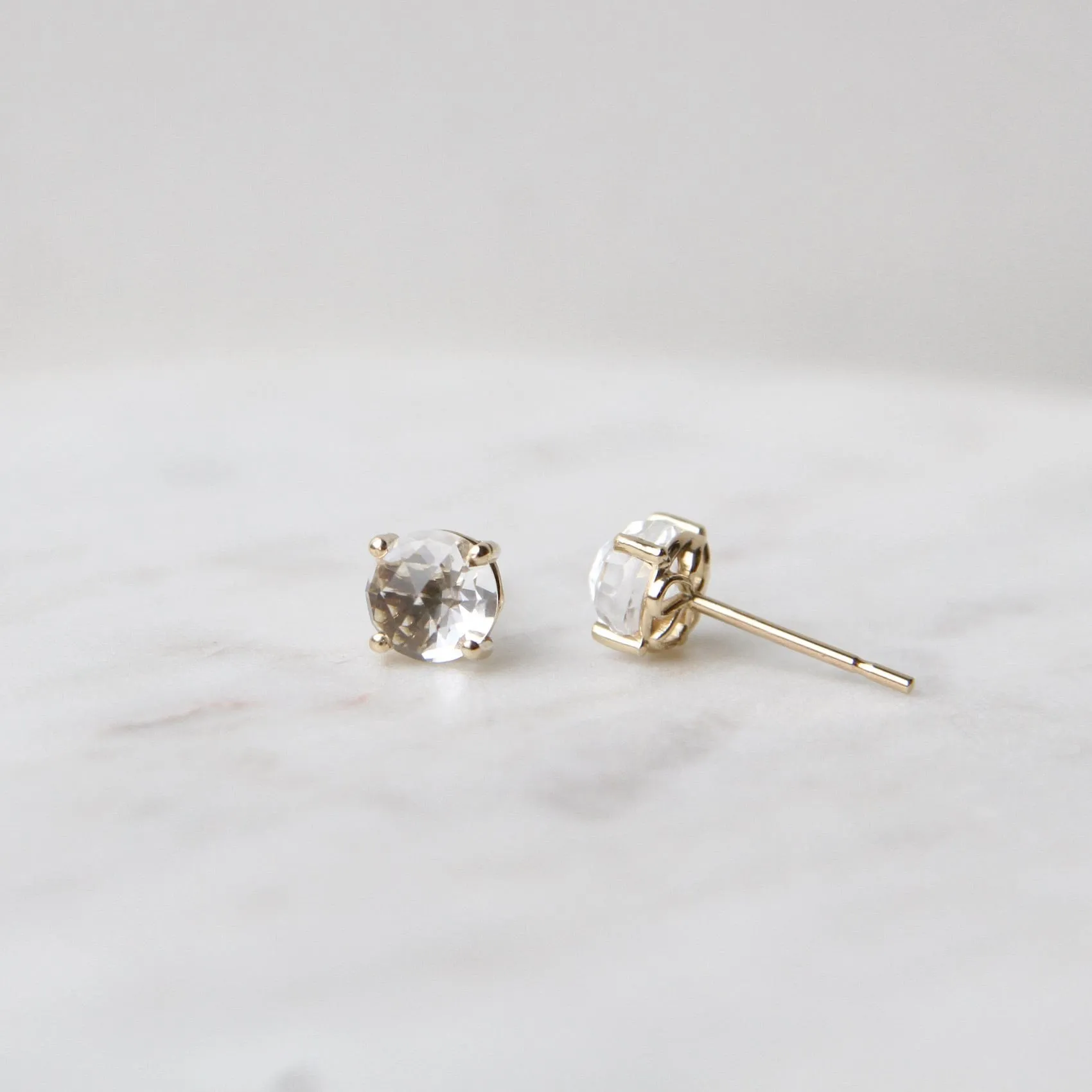 14k Gold and White Topaz Earring