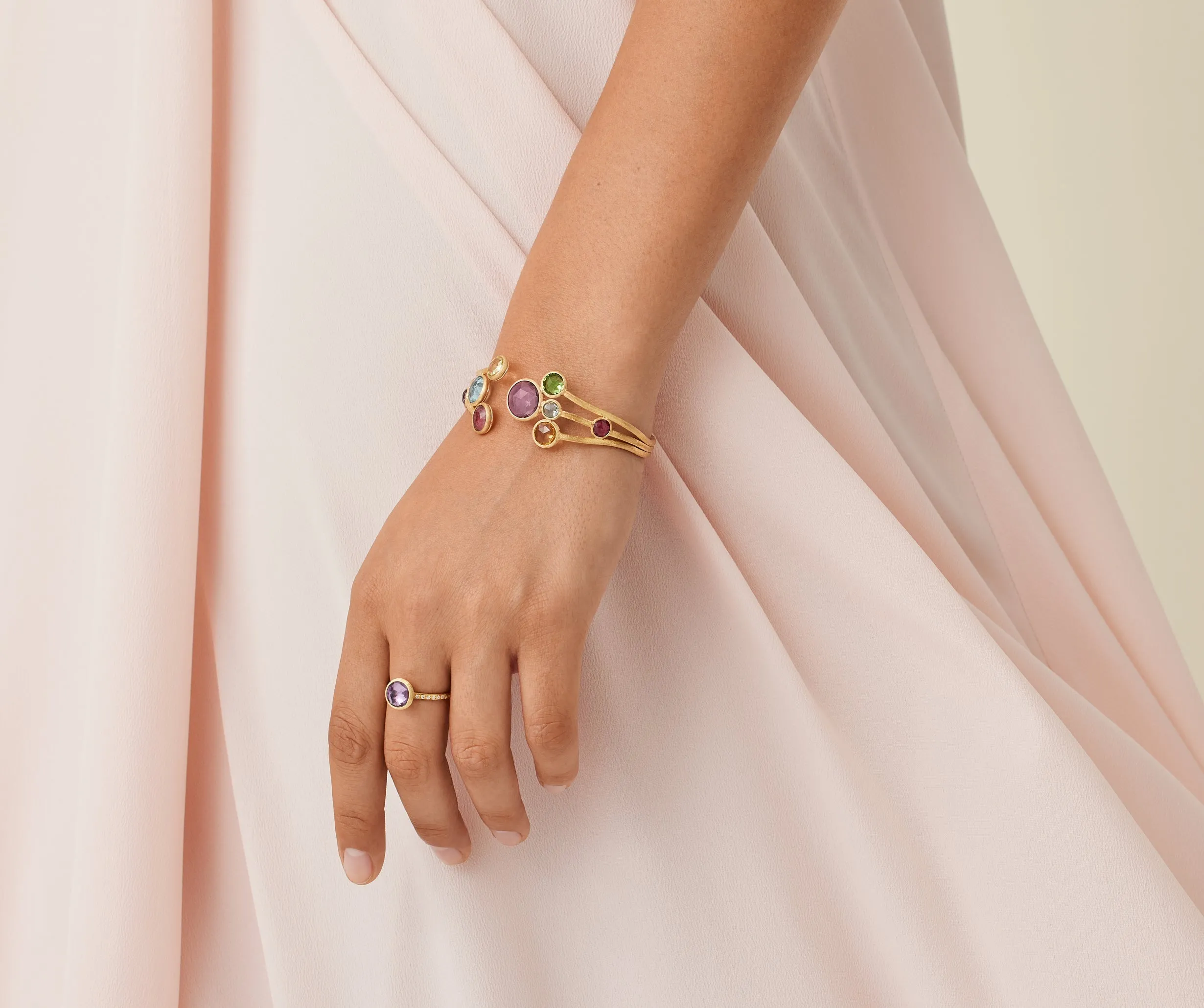 18K Yellow Gold Gemstone Cuff