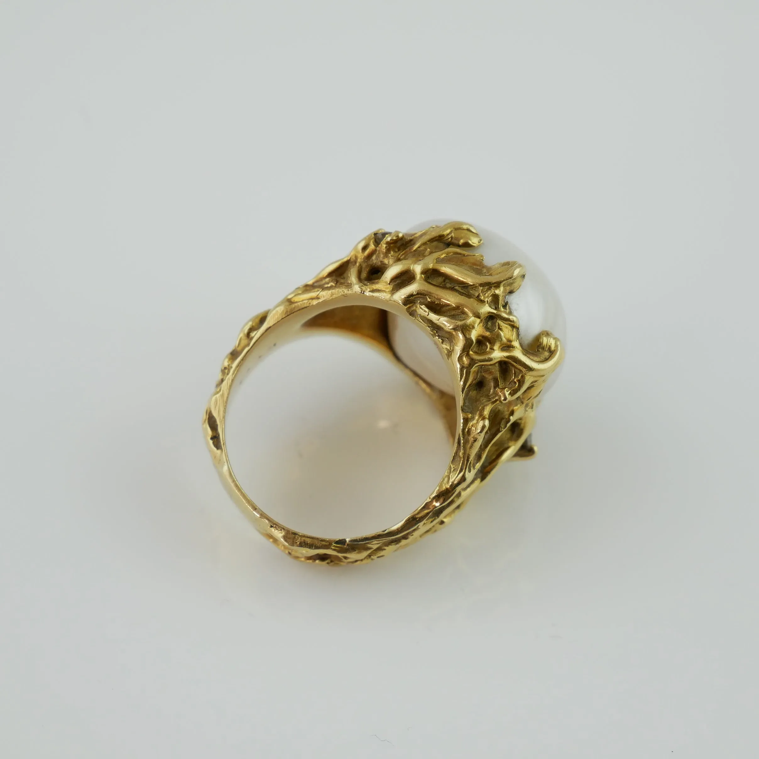 1978 BAROQUE PEARL NATURE ROOT RING