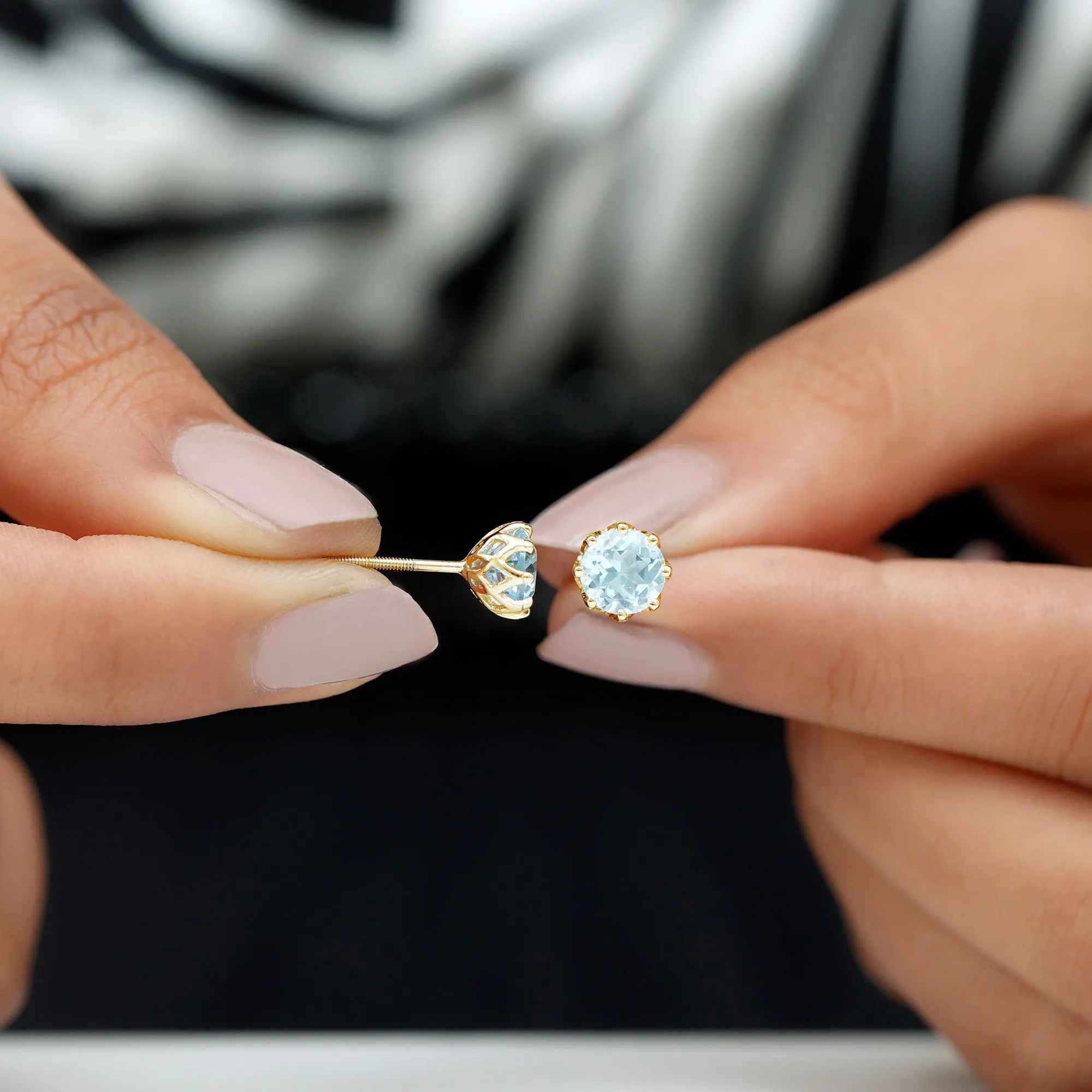 6 MM Decorative Sky Blue Topaz Solitaire Stud Earrings