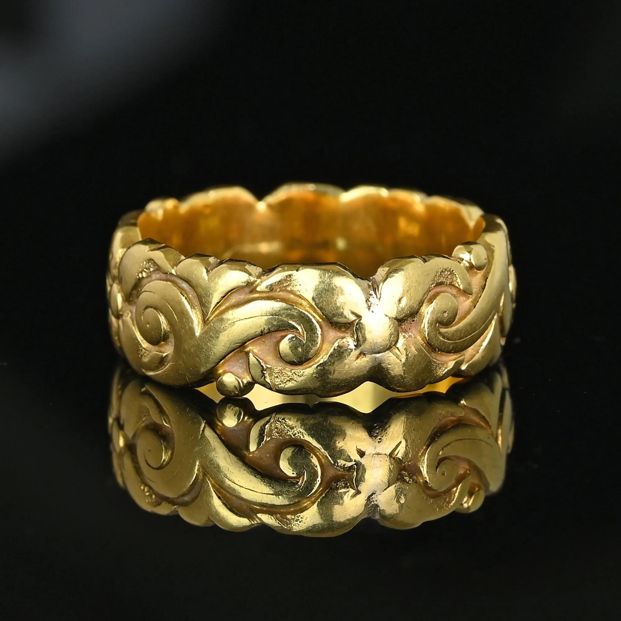 Antique 18K Gold Floral Carved Wide Wedding Ring Band