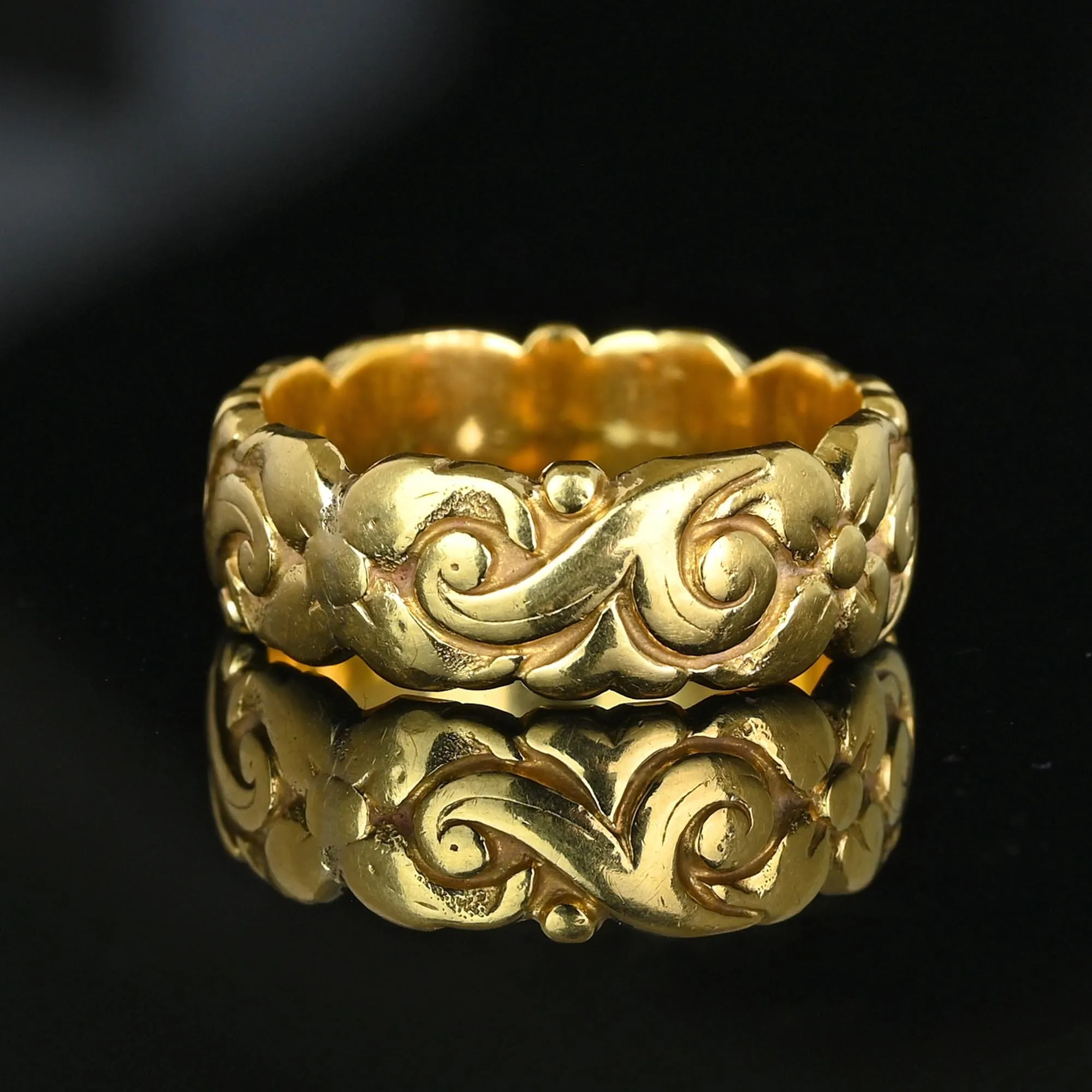 Antique 18K Gold Floral Carved Wide Wedding Ring Band