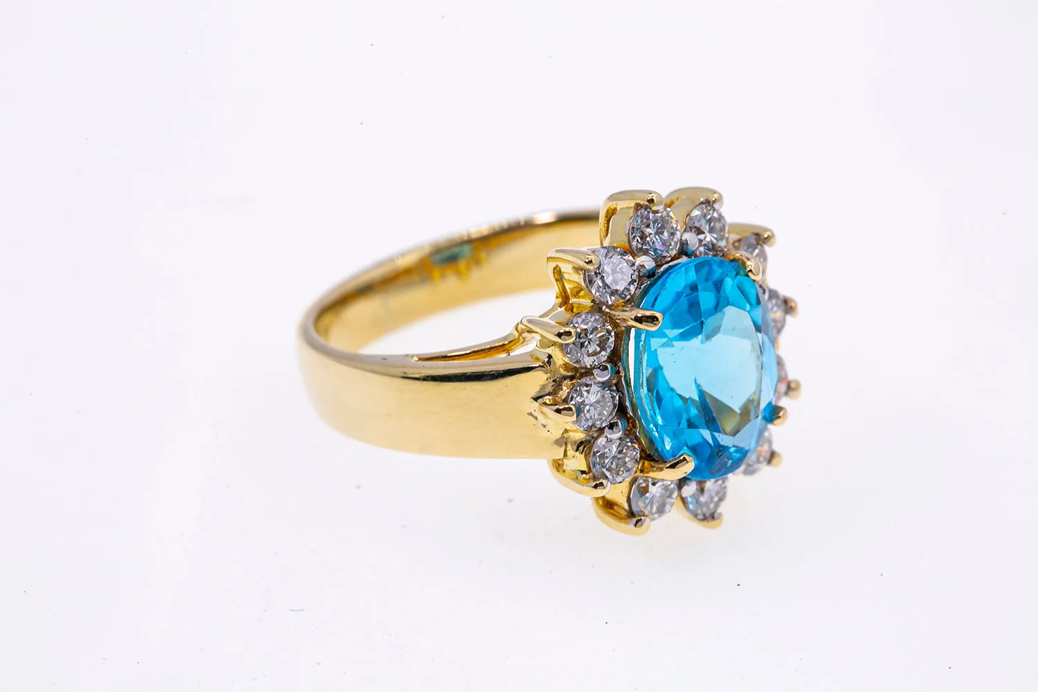 Blue Topaz Diamond Halo Cluster Band 18K 750 Yellow Gold Cocktail Ring Sz 6 1/2