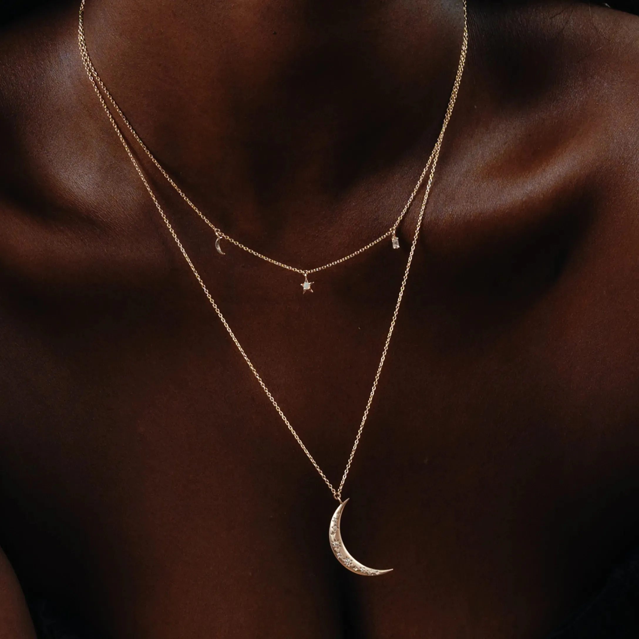 Bright star baguette necklace - yellow gold, diamond, opal