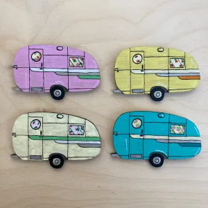 Brooch: Vintage Caravan
