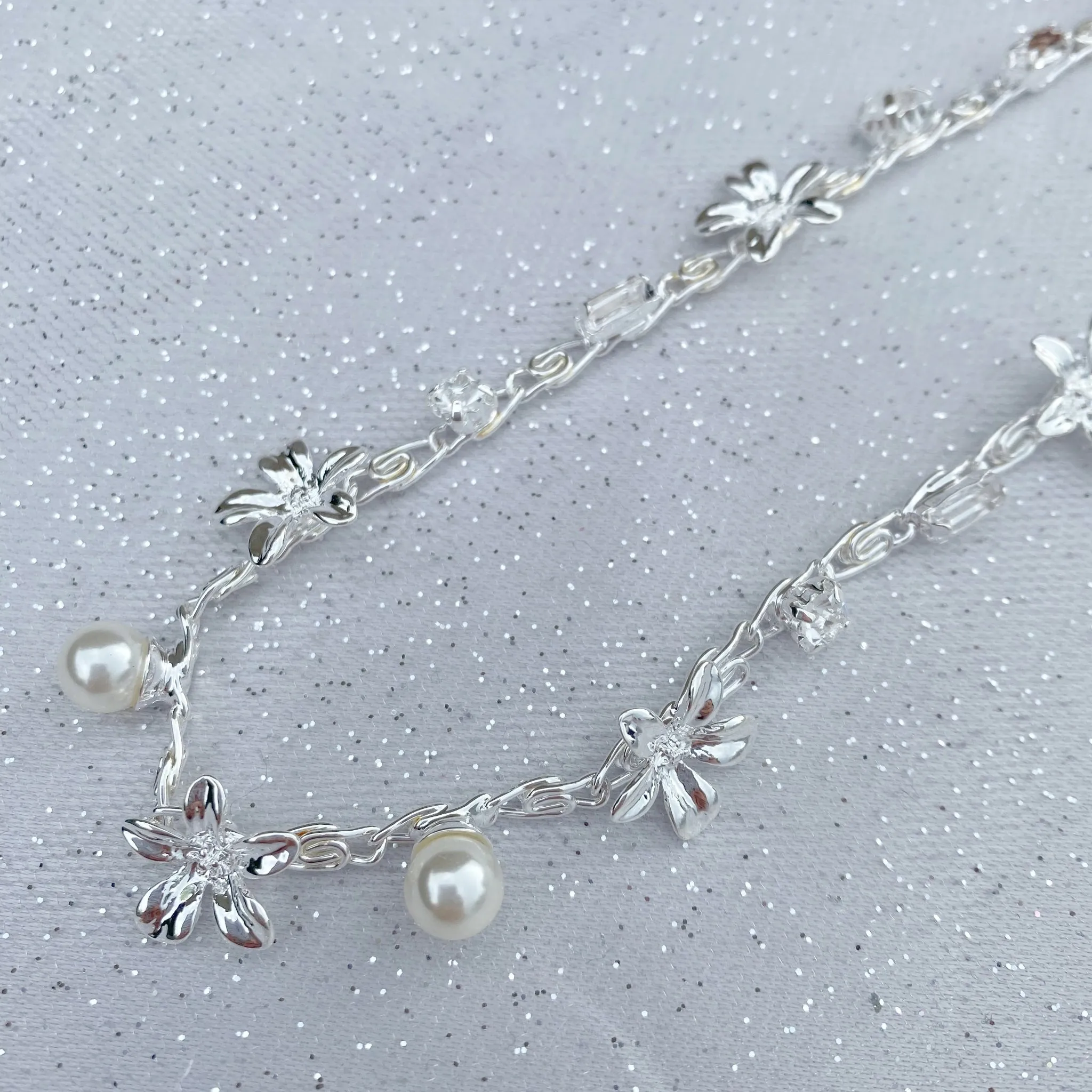 Chain Headband with Pearls