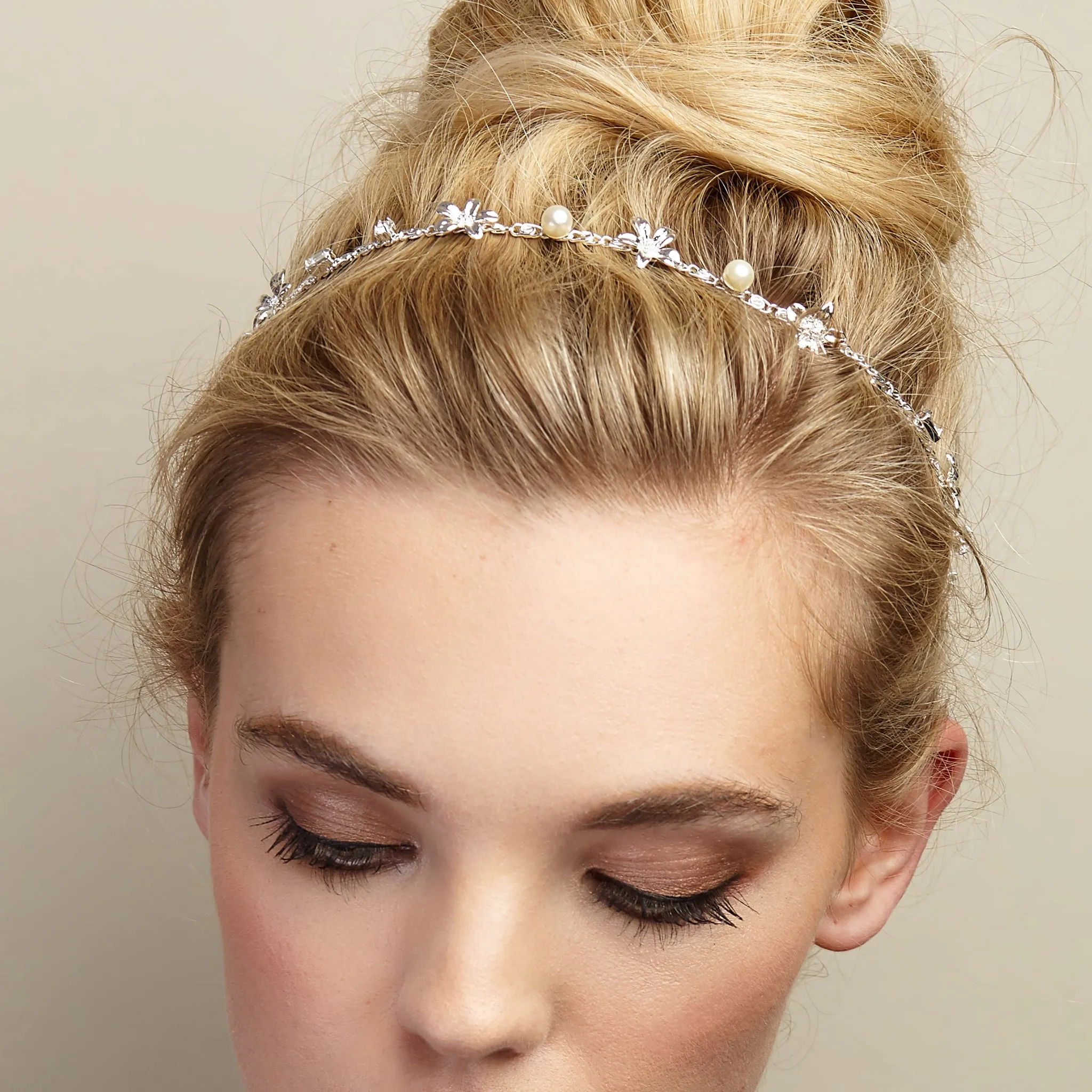 Chain Headband with Pearls