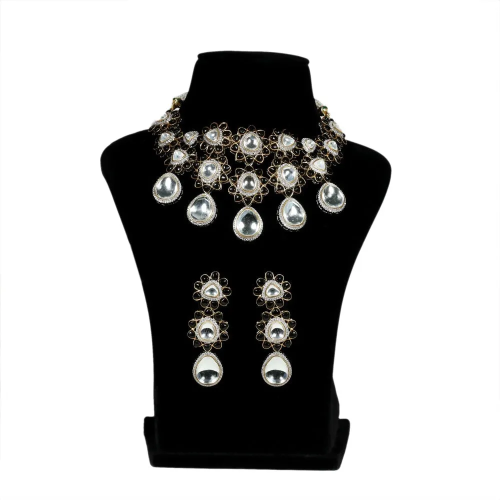 Charlee Floral Necklace Set With Dori