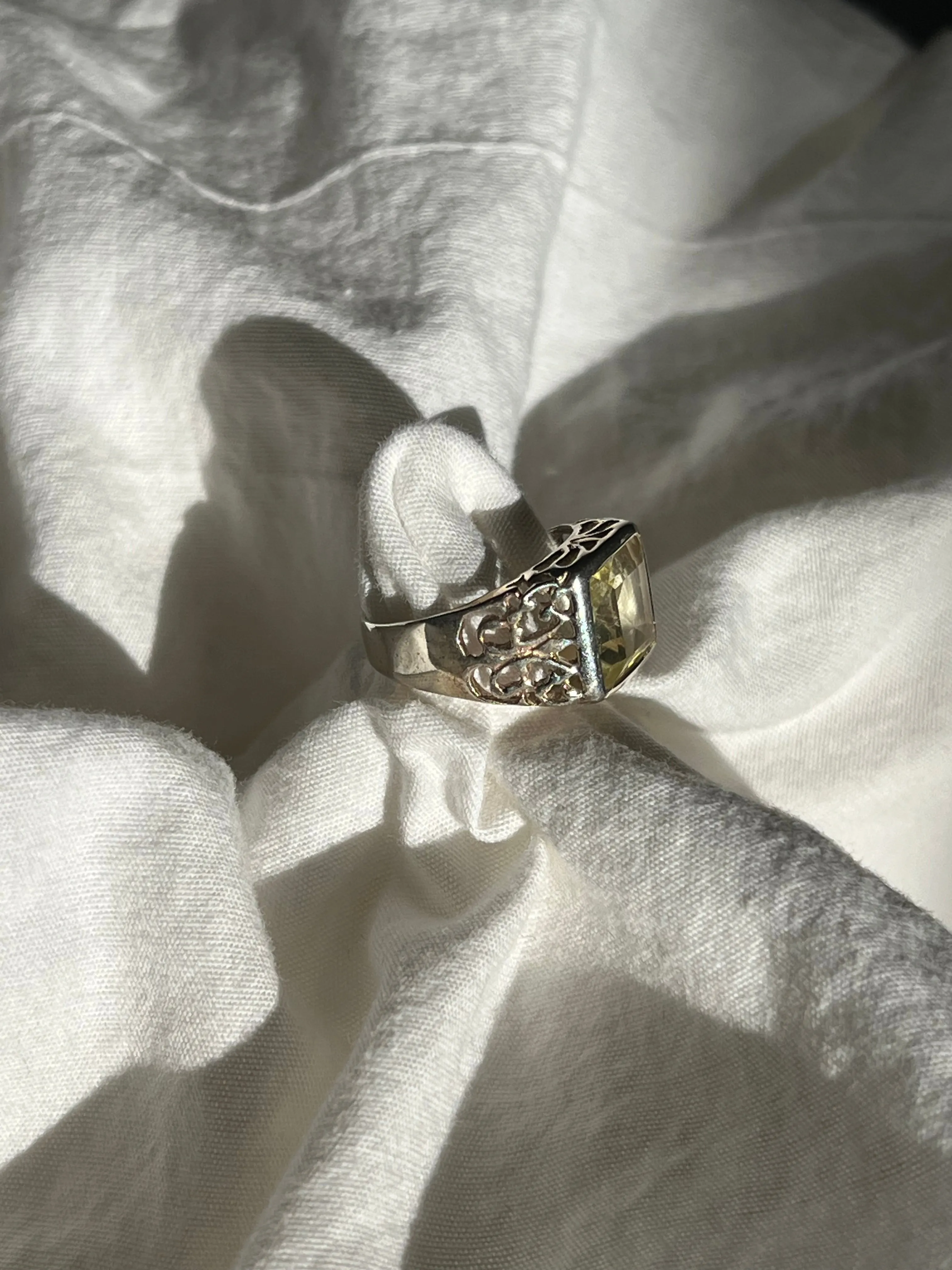Citrus Square Gem Ring