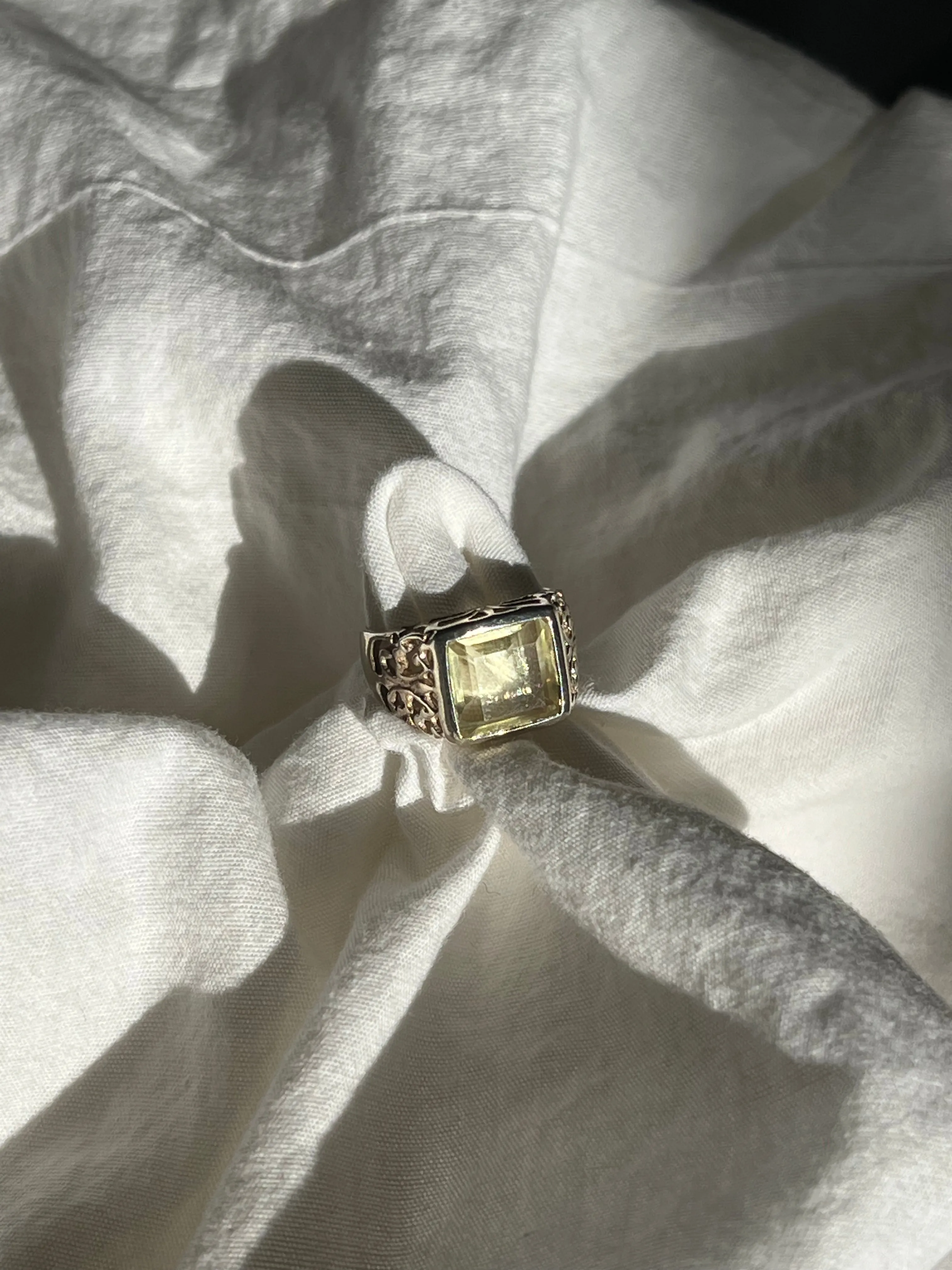 Citrus Square Gem Ring