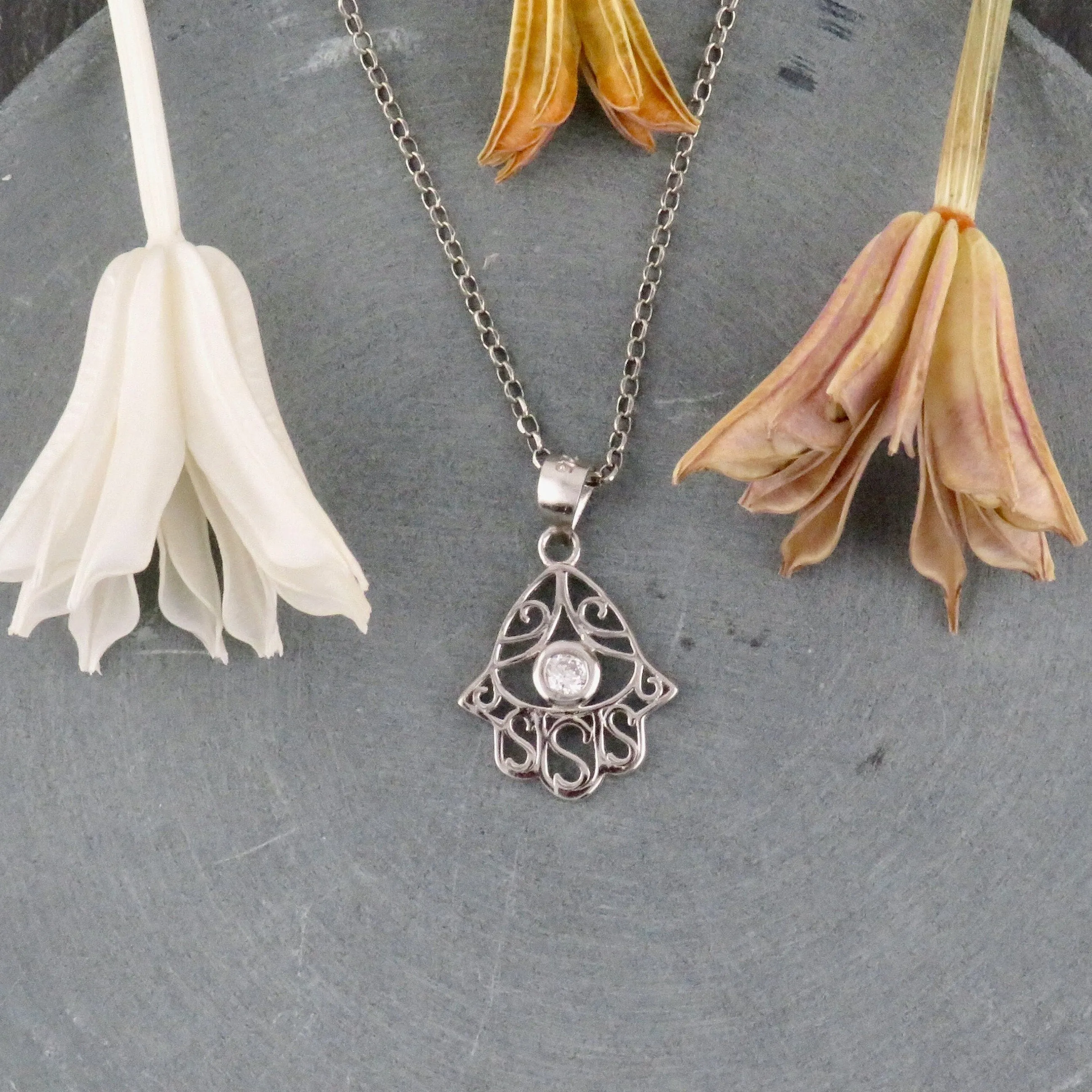 Cutout Sparkly Hamsa Necklace