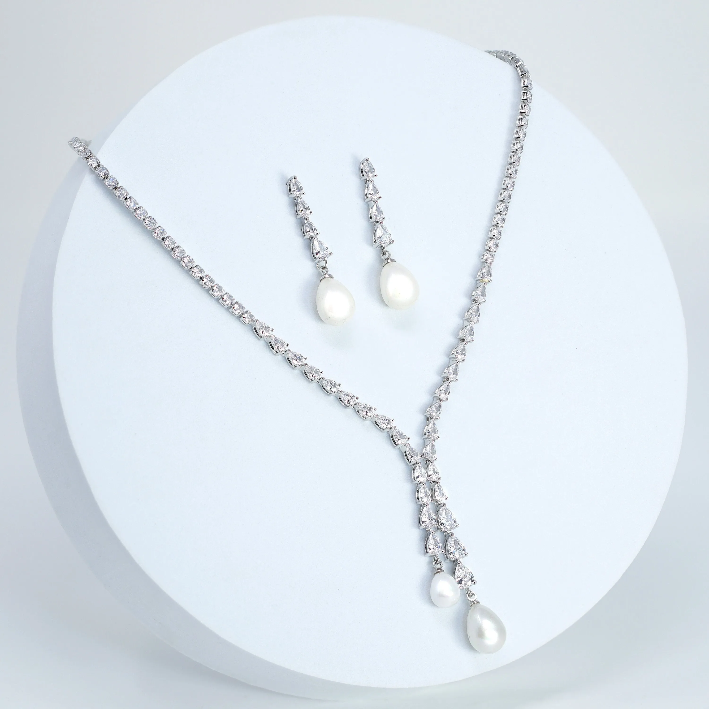 Elegant 2 Pearl Drops V Necklace Set, Dainty Bridal Jewelry Set, Gift For Her, Bridesmaid, Minimalist CZ Jewelry