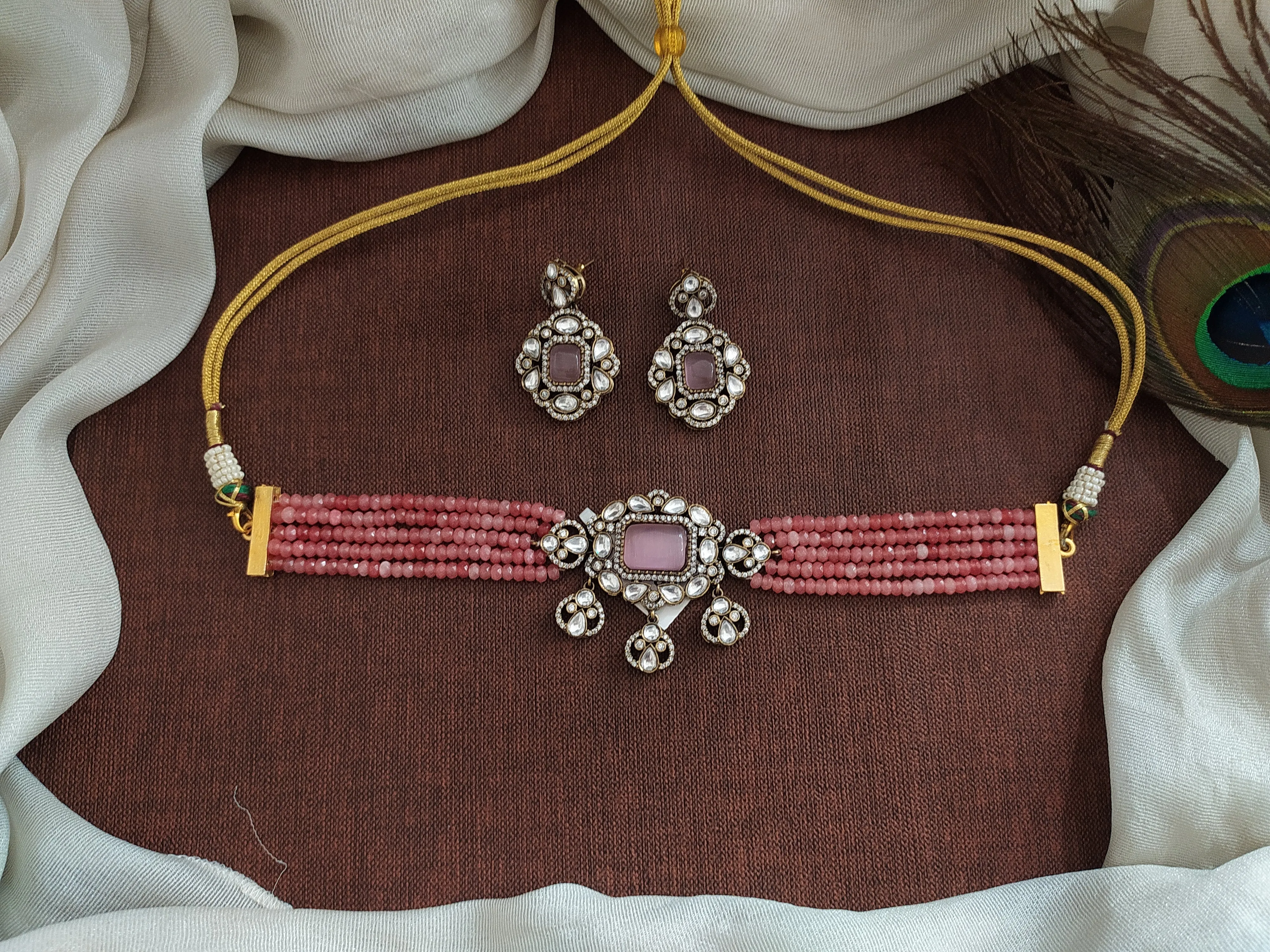 Elegant Onyx Beads Victorian Diamond Choker Sets