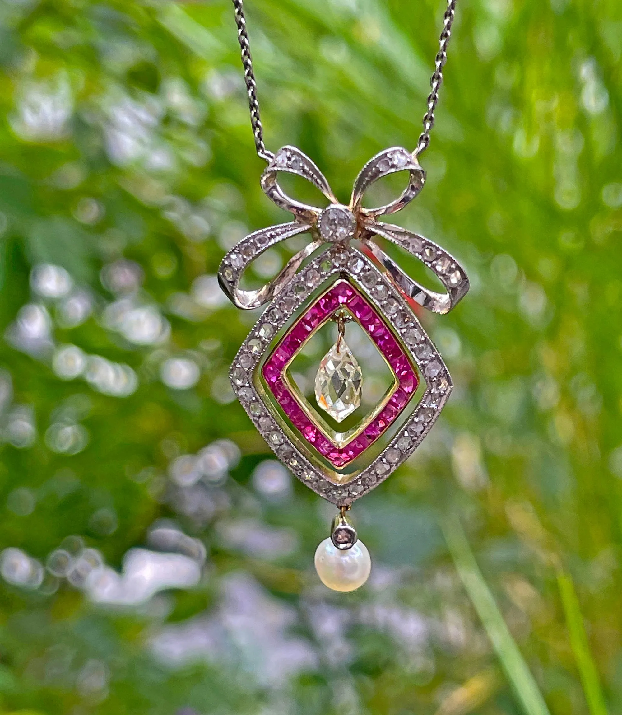 Fine GIA Natural Saltwater Pearl Ruby & Diamond Antique Edwardian Belle Époque Bow LAVALIÈRE Platinum Gold Necklace
