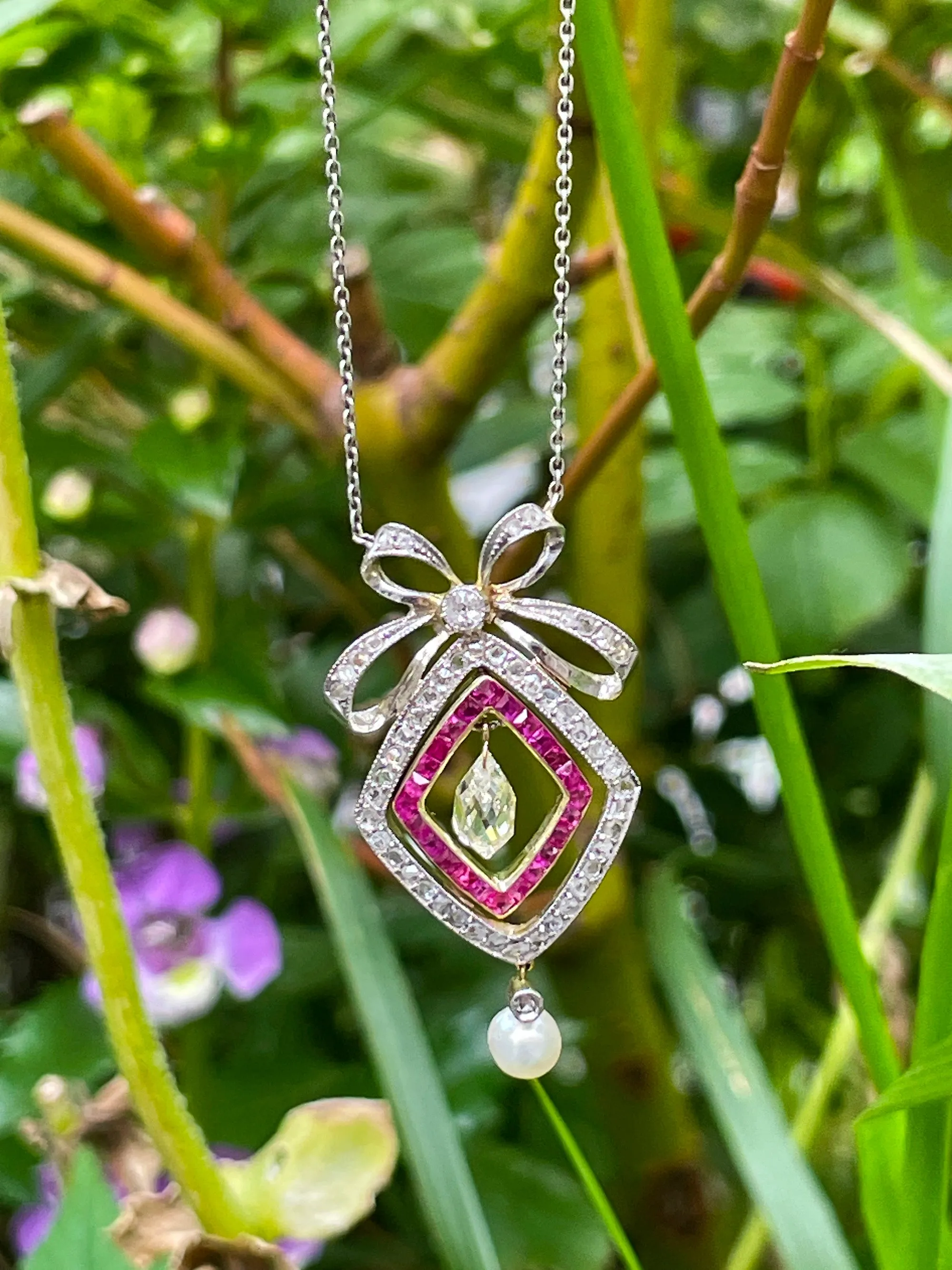 Fine GIA Natural Saltwater Pearl Ruby & Diamond Antique Edwardian Belle Époque Bow LAVALIÈRE Platinum Gold Necklace