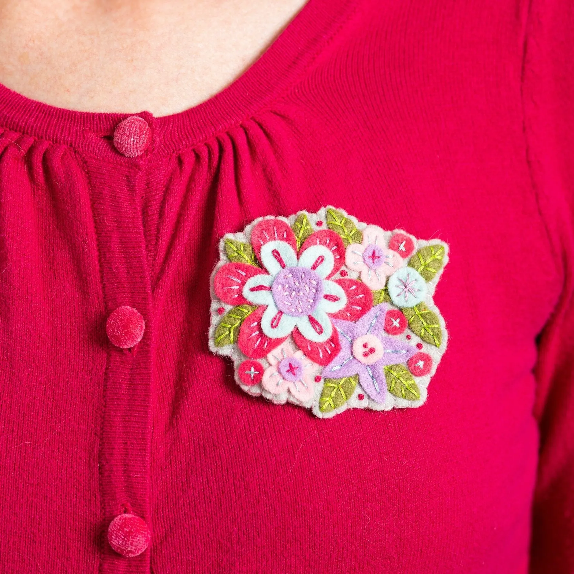 Gertrude Flower Felt Craft Brooch Kit