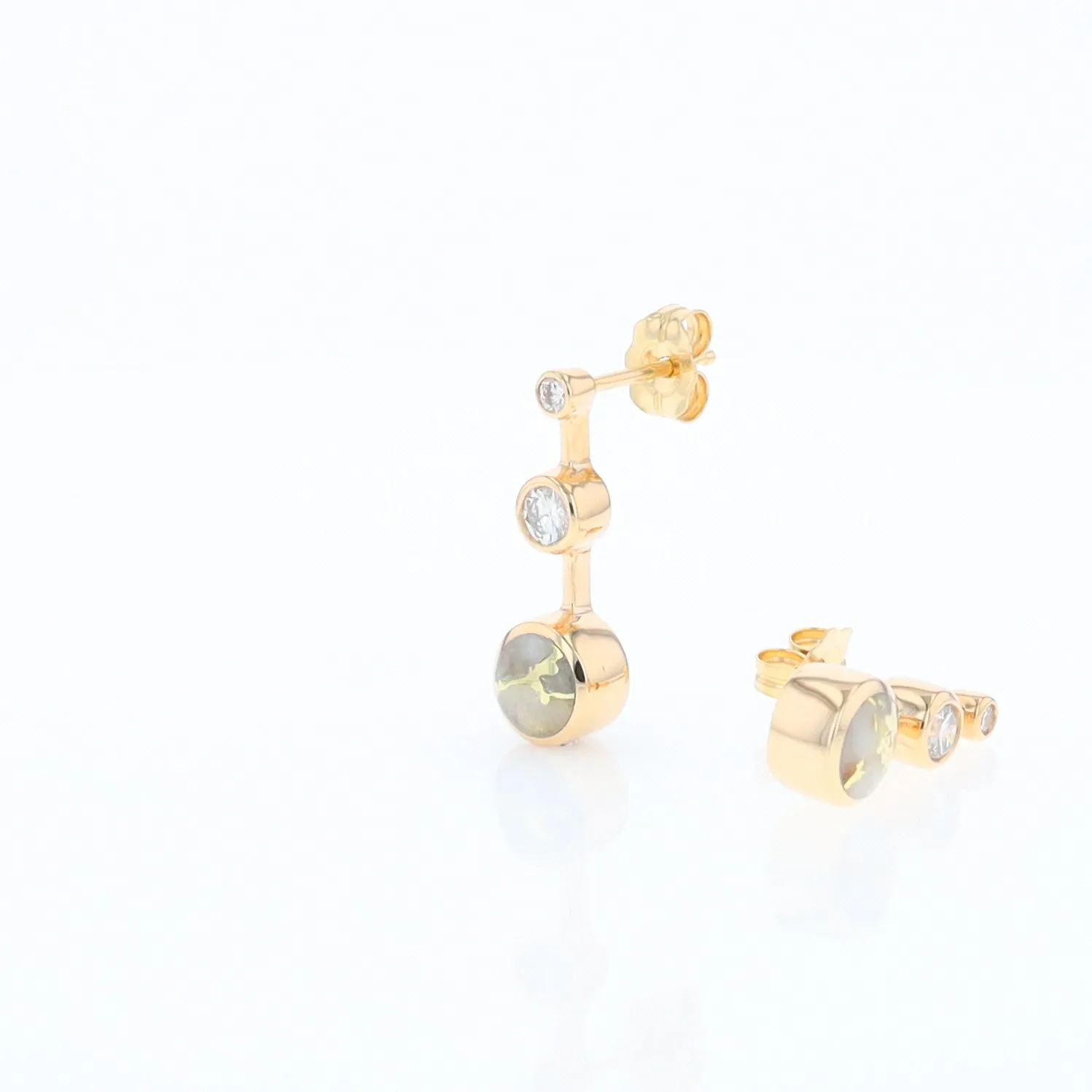 Gold Quartz Round Inlay with Diamond Accents Stud Earrings G1