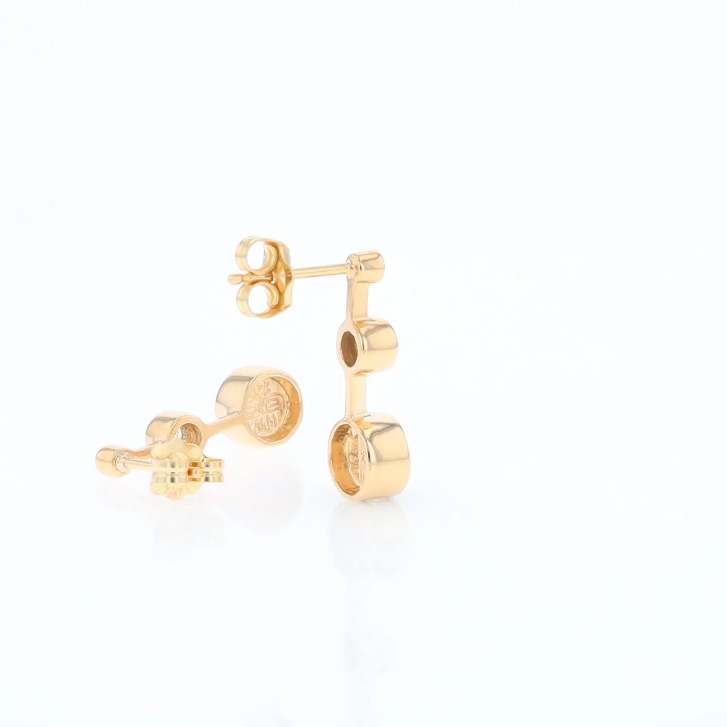 Gold Quartz Round Inlay with Diamond Accents Stud Earrings G1