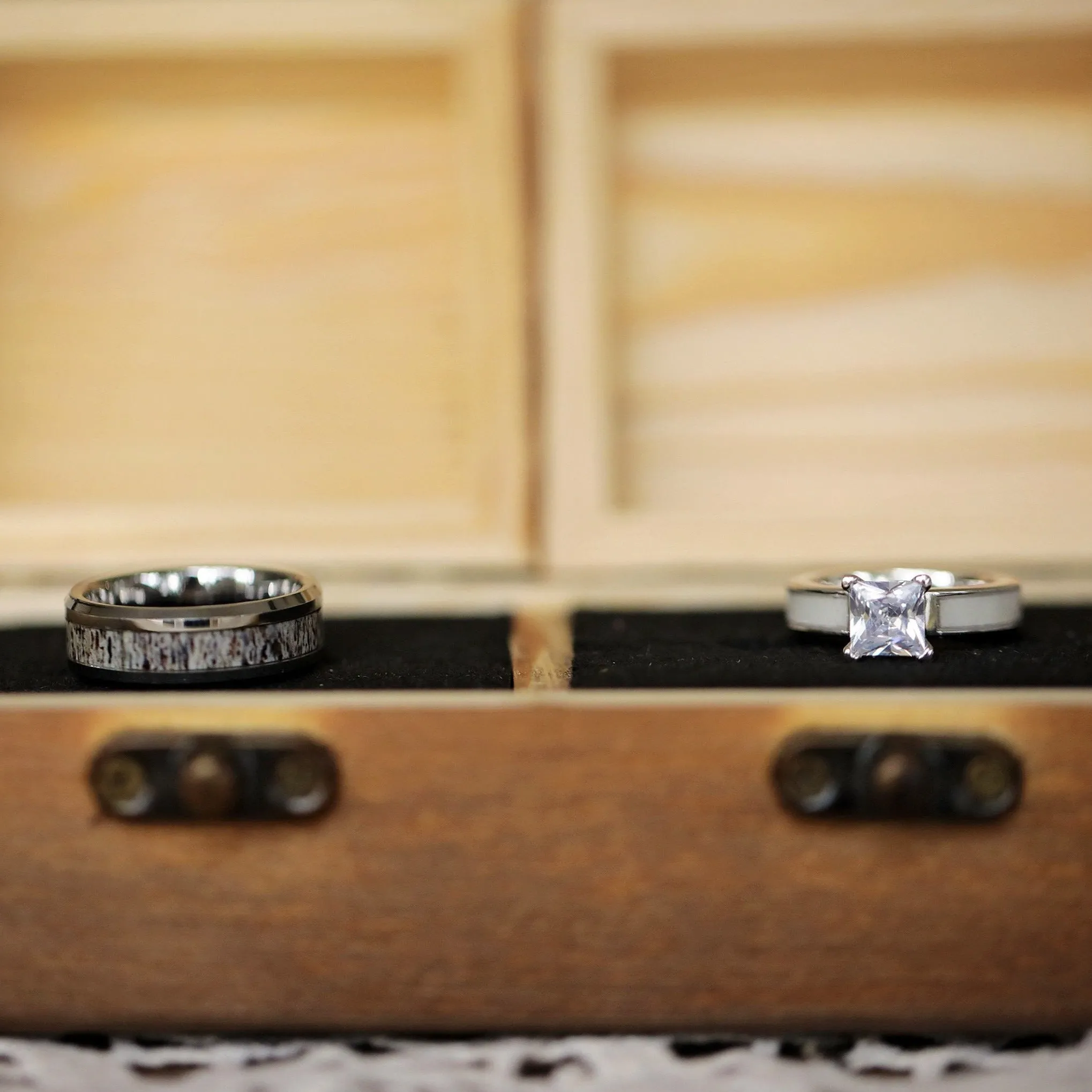 His & Hers - Wedding Ring Box (Pine)