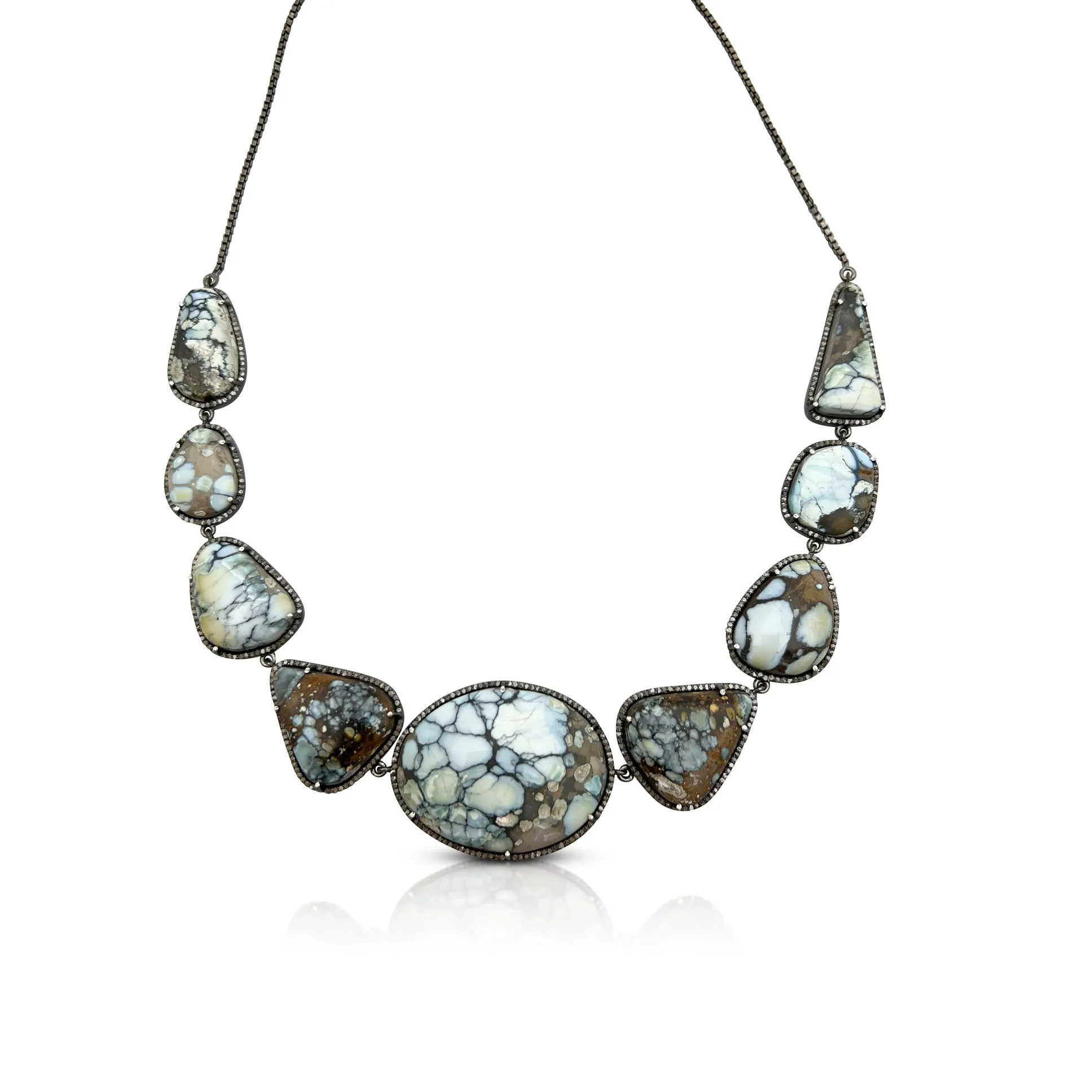 Hotsonite Choker