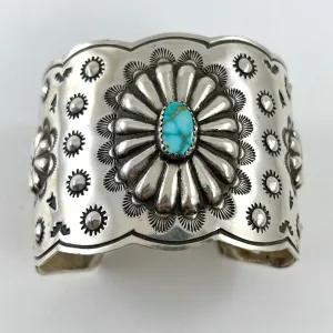 Large Vintage Tourist Bracelet<br>Size: L