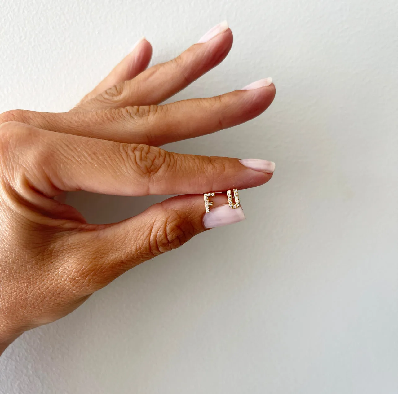 LETTER PAVE STUD - D