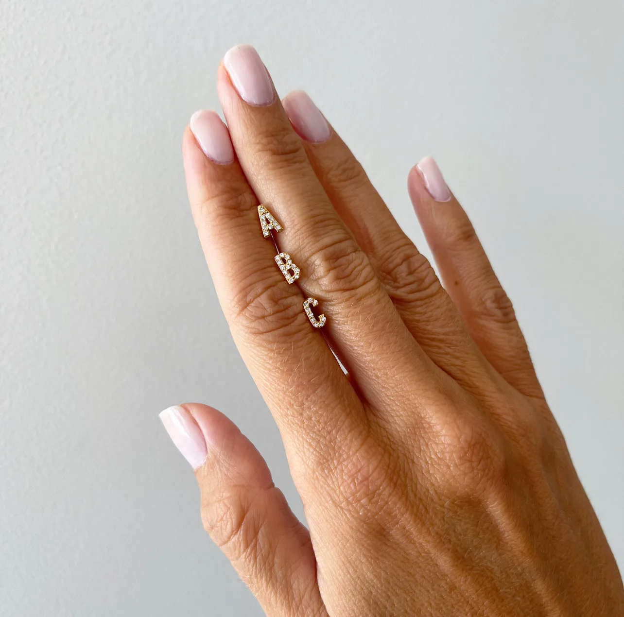 LETTER PAVE STUD - D