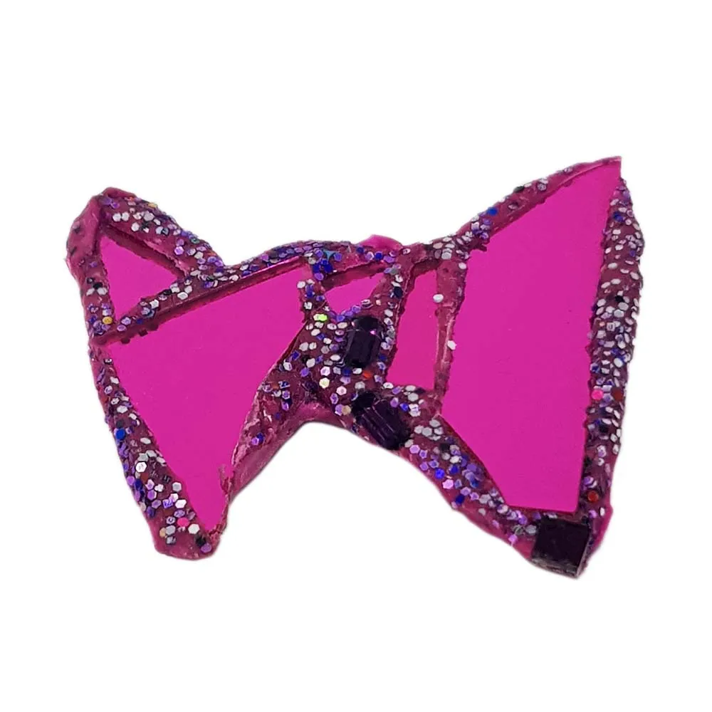 LETTER W -  PURPLE BROOCH