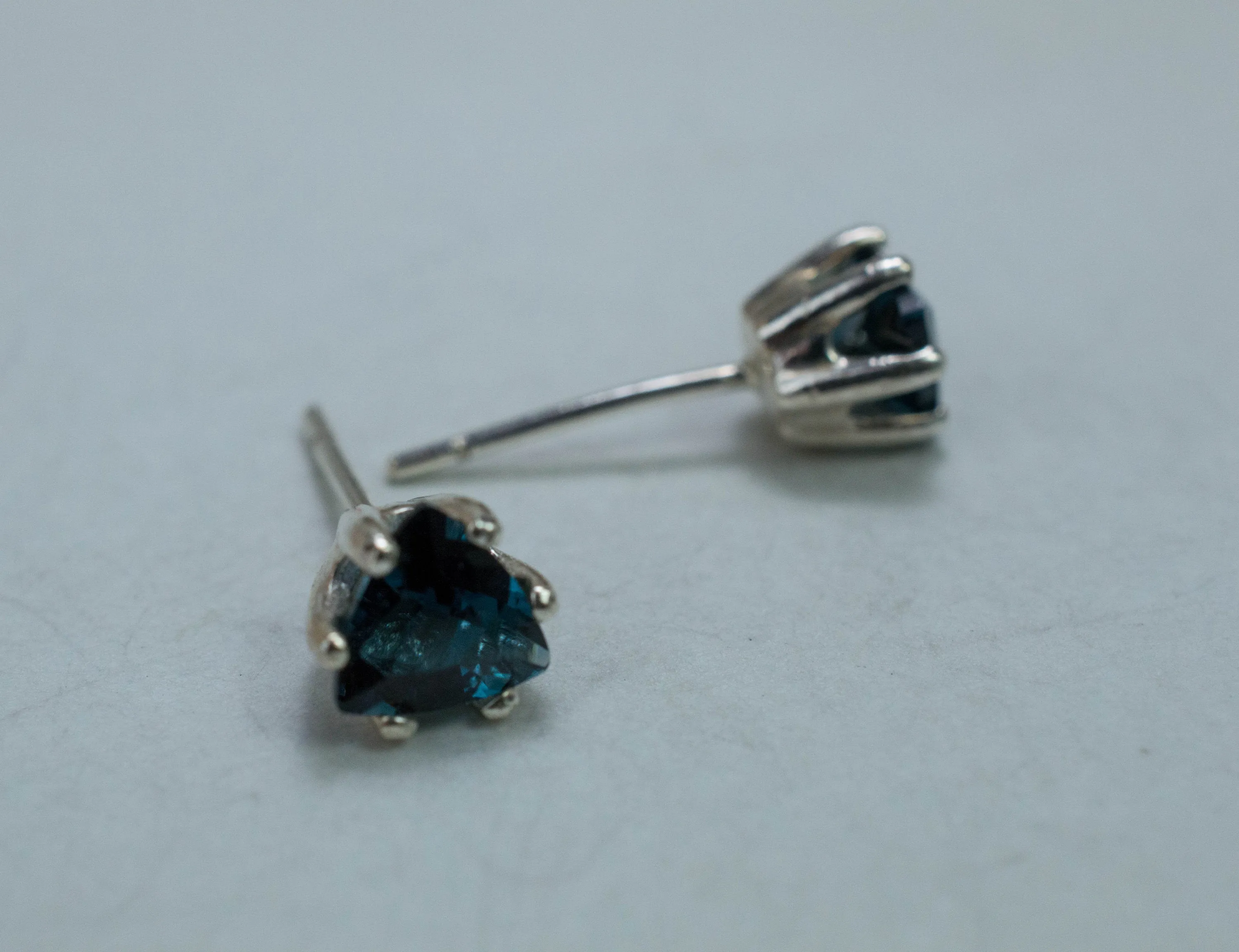 London Blue Topaz Earrings; Genuine Brazilian Topaz; 1.620cts