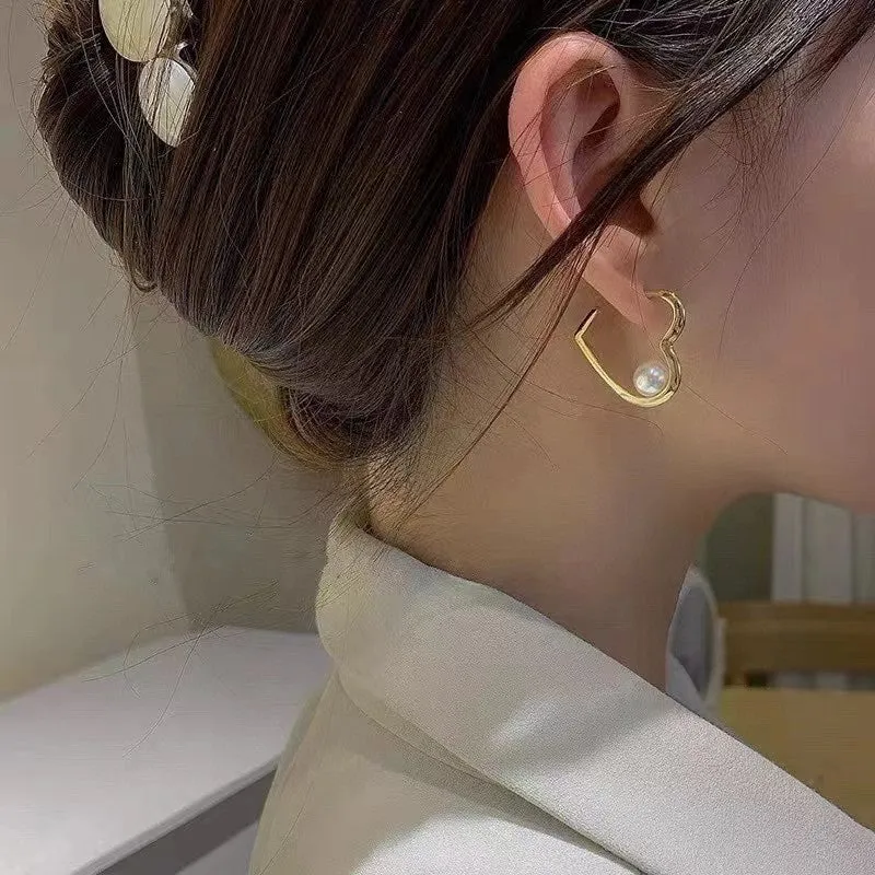 Love heart design real freshwater akoya pearl earrings