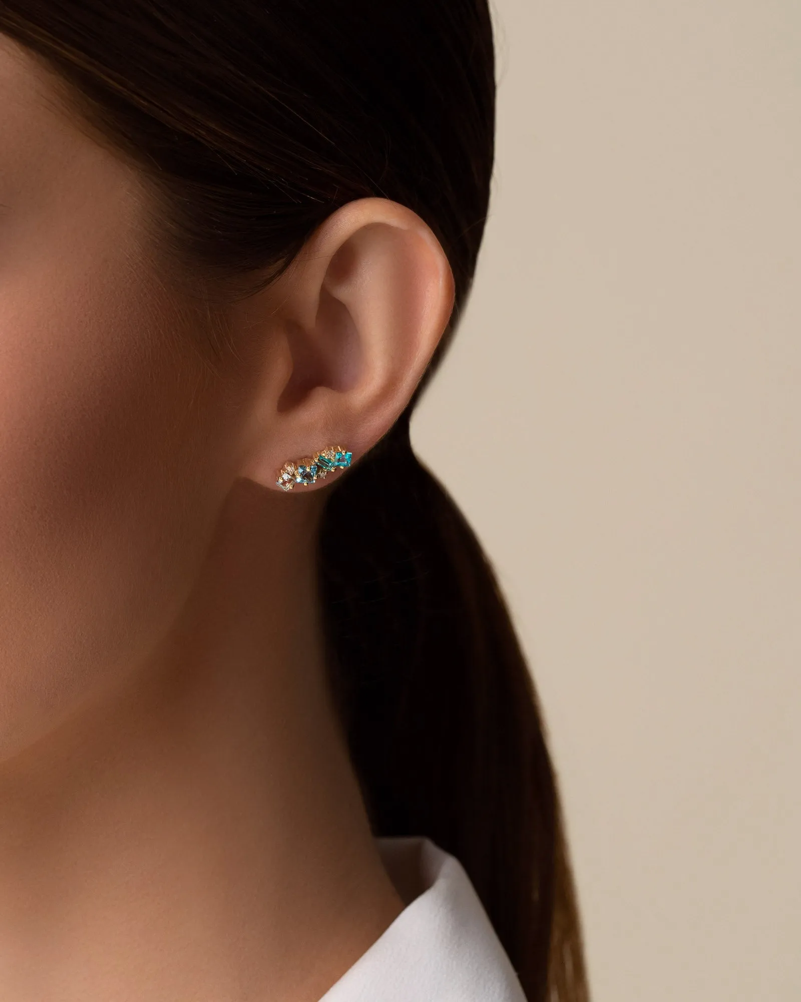 Nadima Light Blue Ombre Bar Studs