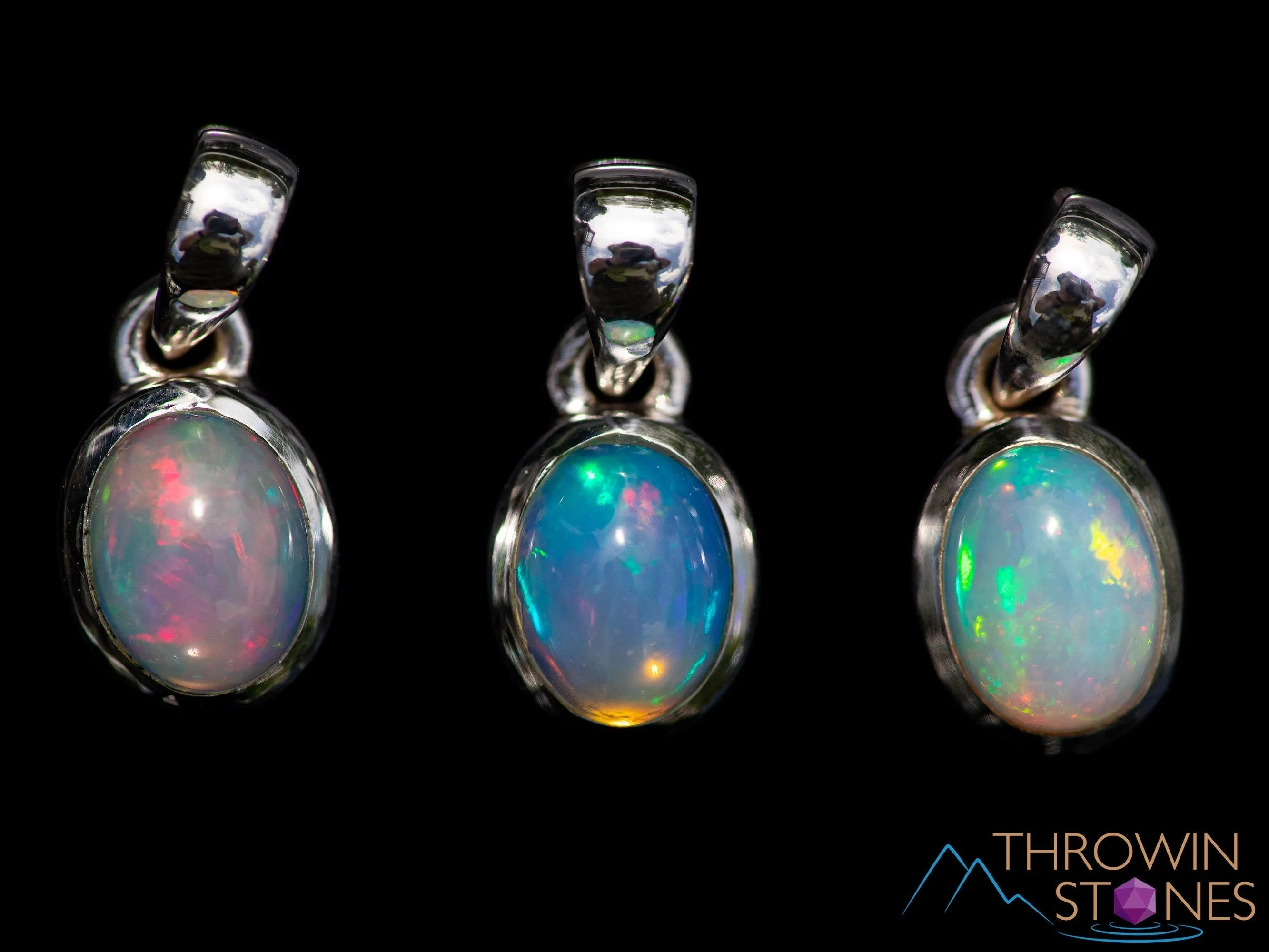 OPAL Pendant - Sterling Silver, Oval, Extra Small - Birthstone Jewelry, Opal Cabochon Necklace, Welo Opal,  E1875