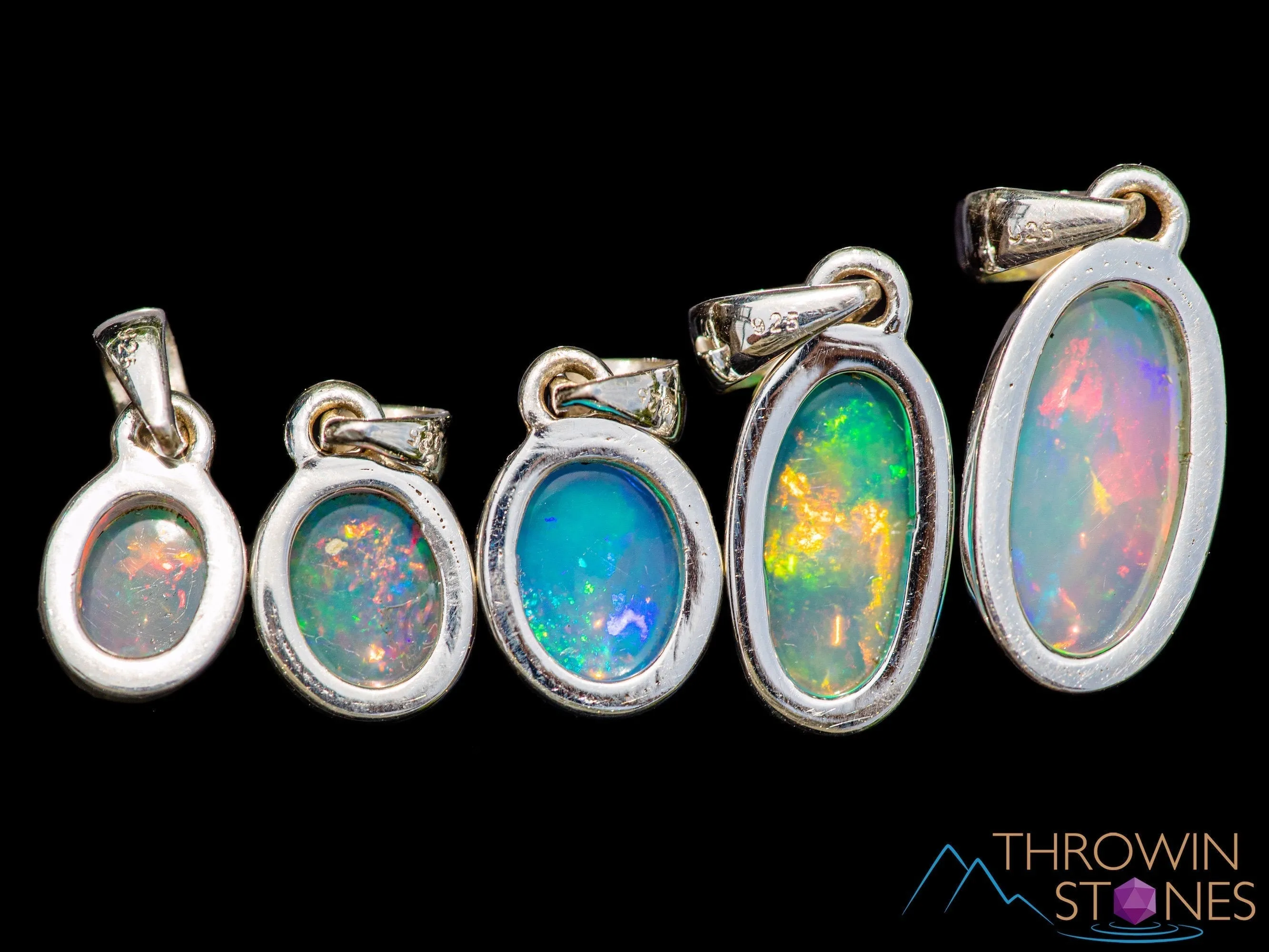 OPAL Pendant - Sterling Silver, Oval, Extra Small - Birthstone Jewelry, Opal Cabochon Necklace, Welo Opal,  E1875