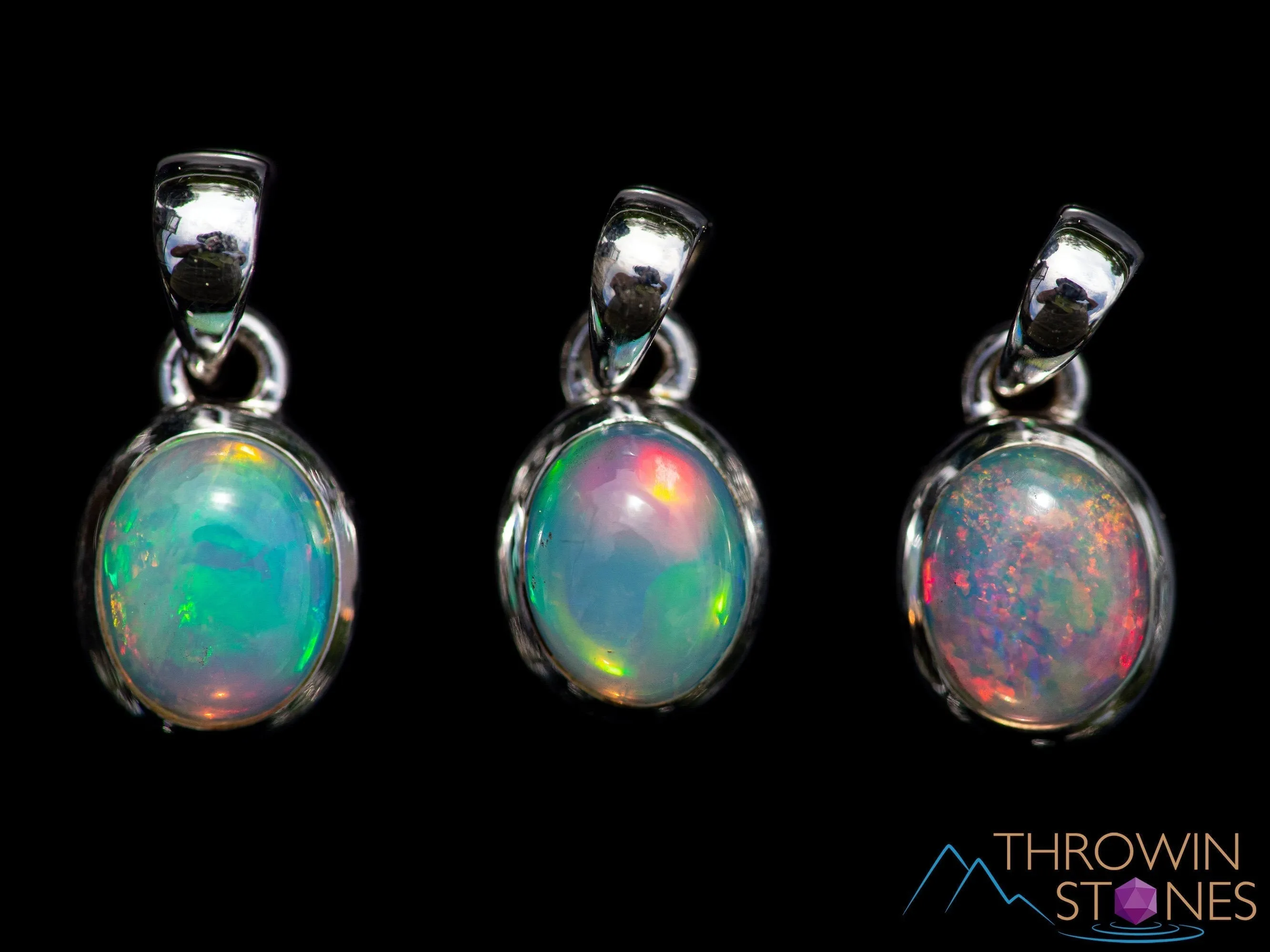 OPAL Pendant - Sterling Silver, Oval, Extra Small - Birthstone Jewelry, Opal Cabochon Necklace, Welo Opal,  E1875