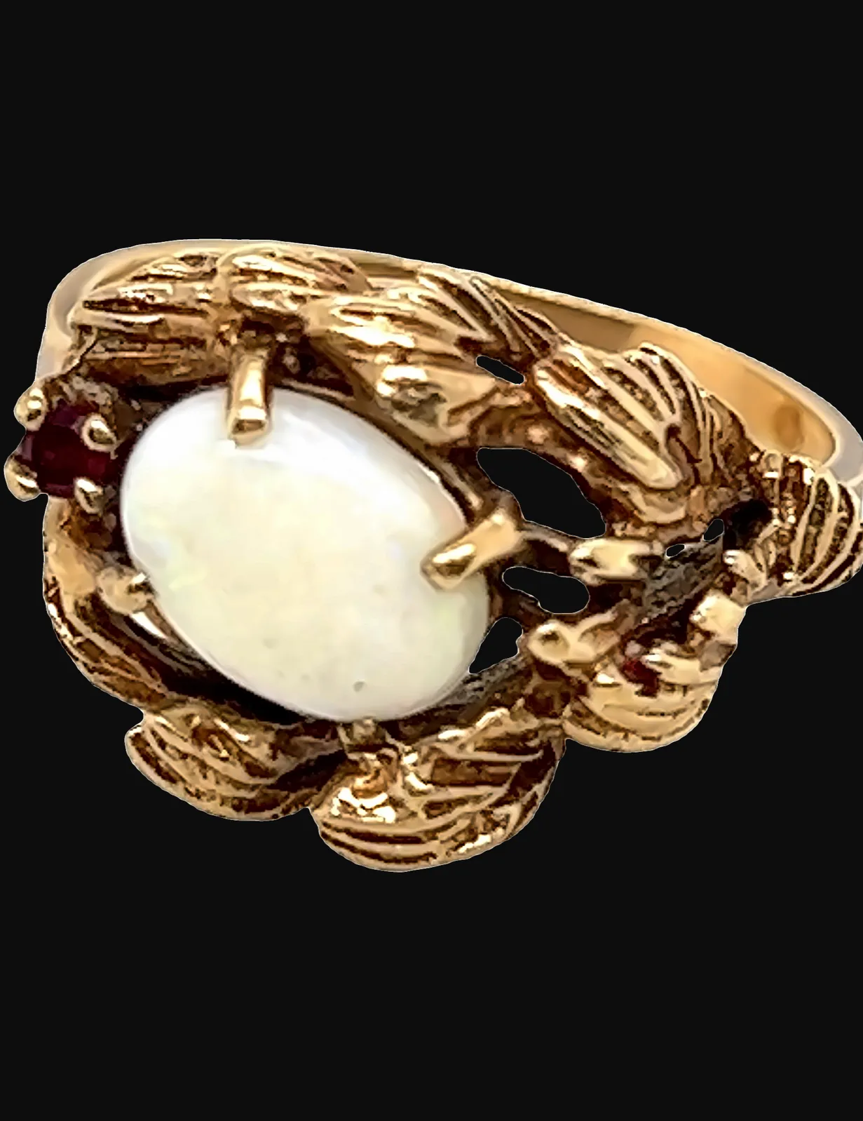 "Valentine's Glow: 10K Yellow Gold Opal Ring"