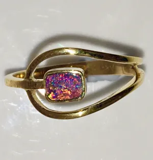Red Multi Coloured solid  boulder opal from Quilpie , 10K Ring