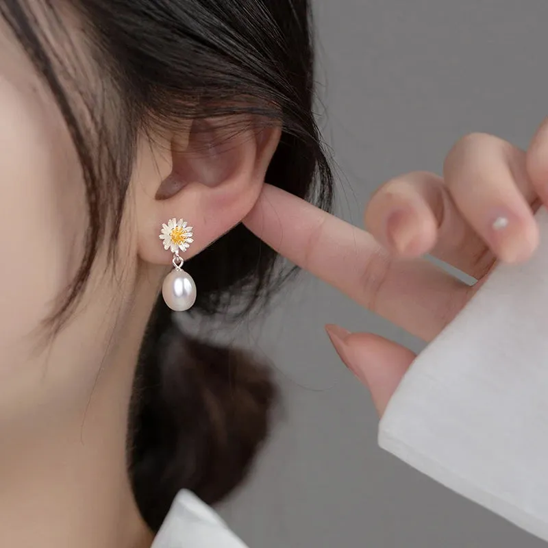 Royal Dahlia Pearl Earrings