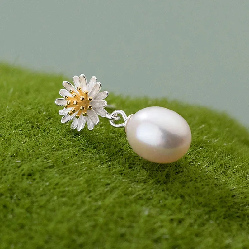 Royal Dahlia Pearl Earrings