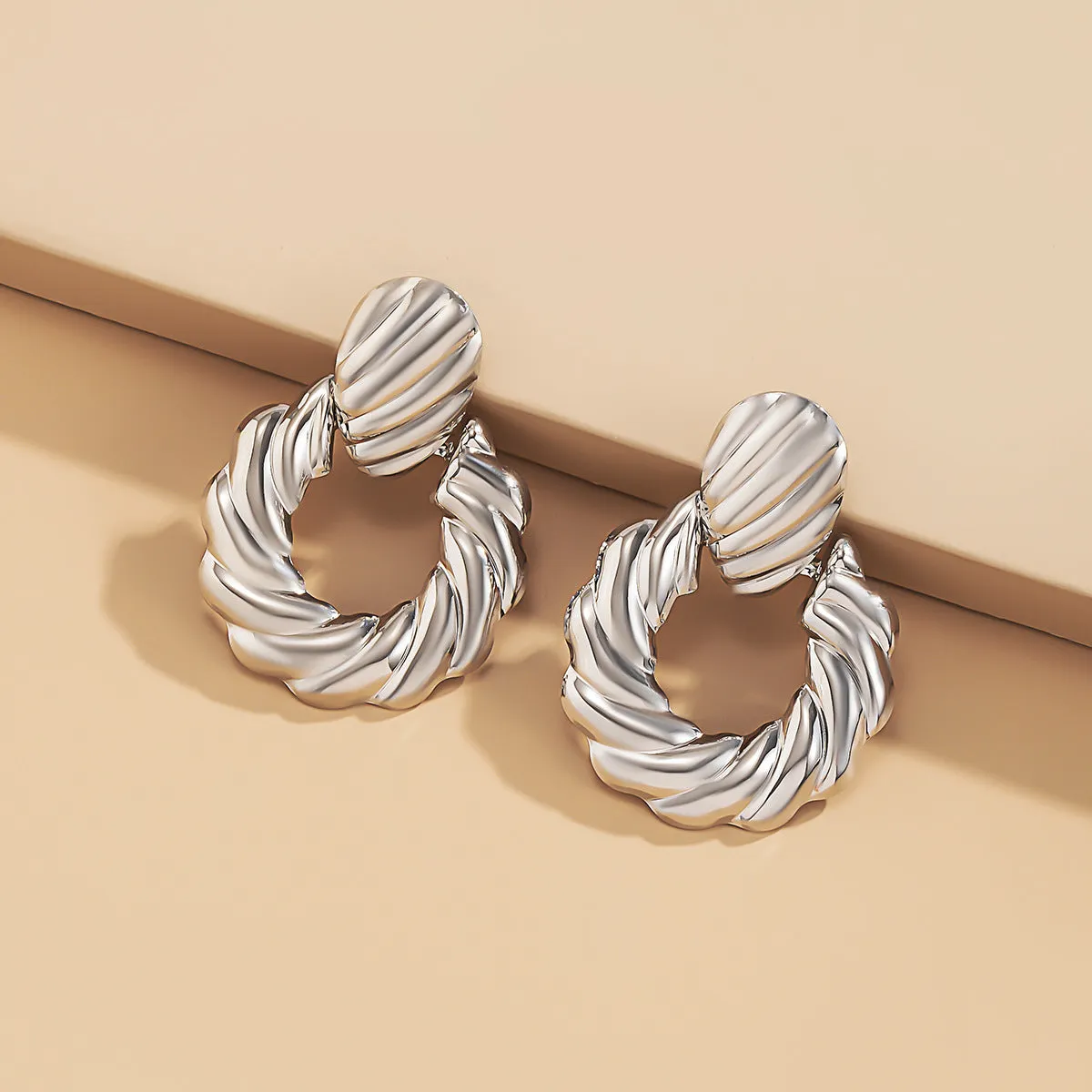 Temperament Twisted Twist Personality Earrings Women