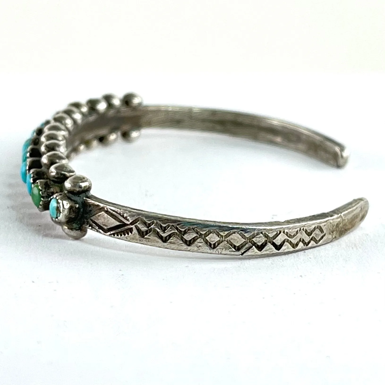 Vintage Single Row Dot Bracelet