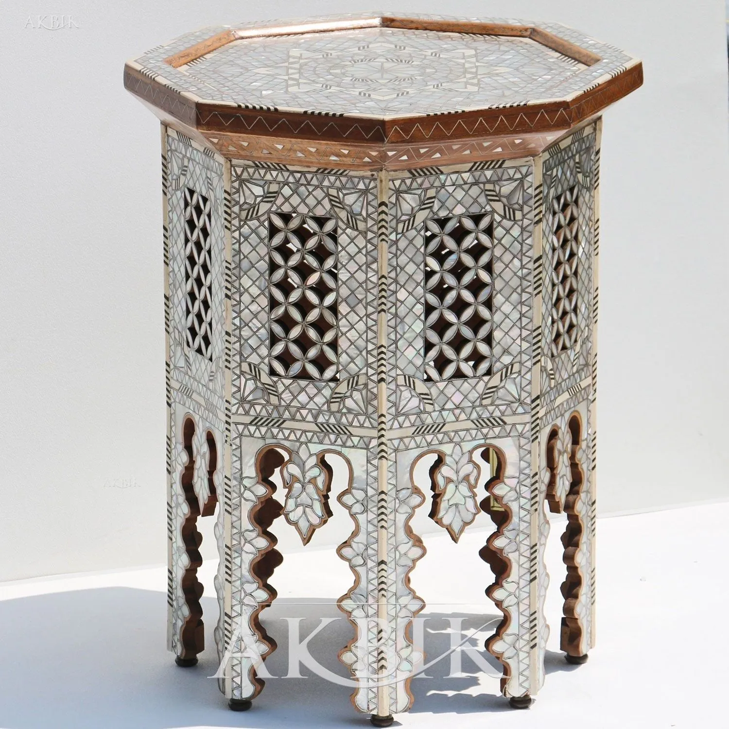 Waves Of Lights Levantine Side Table